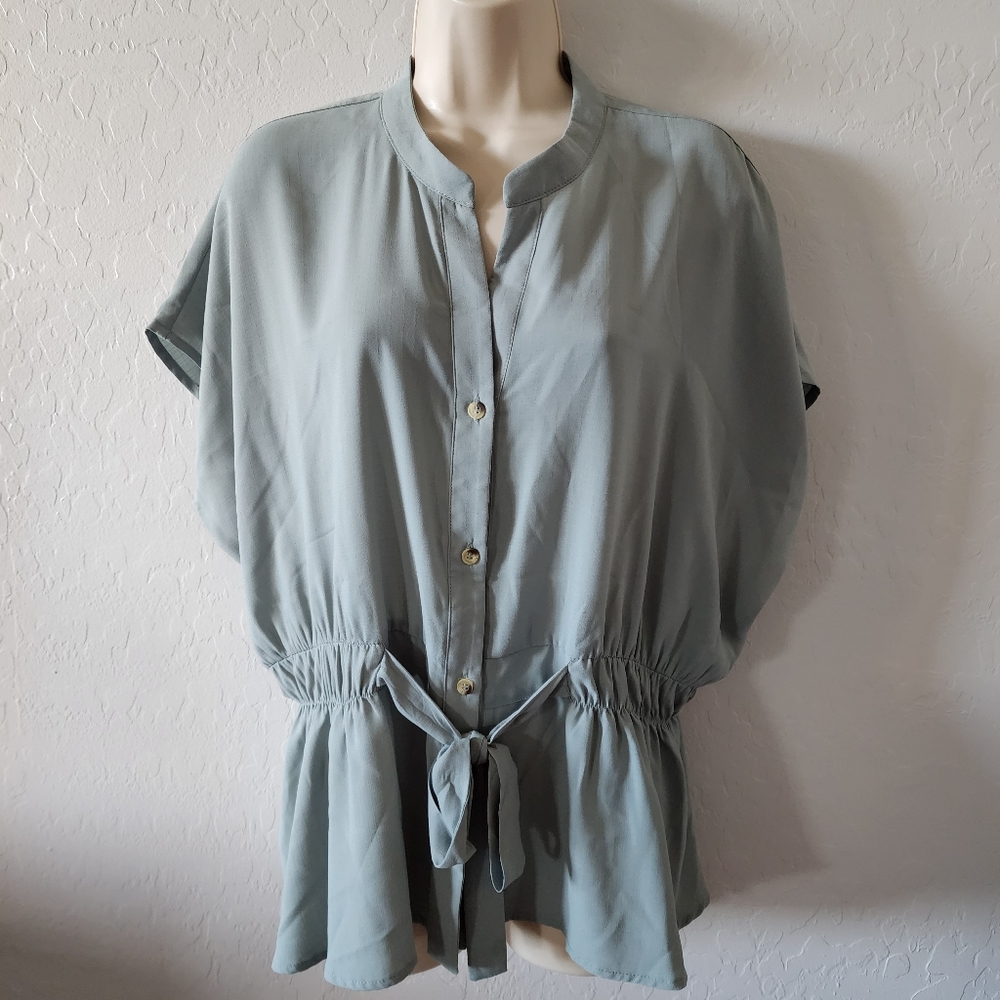 Women's Tie Front Top Blouse, size XL
